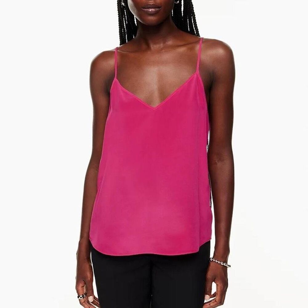 ✨Aritzia Wilfred Silk V-neck Pink Sz XXS Camisole✨